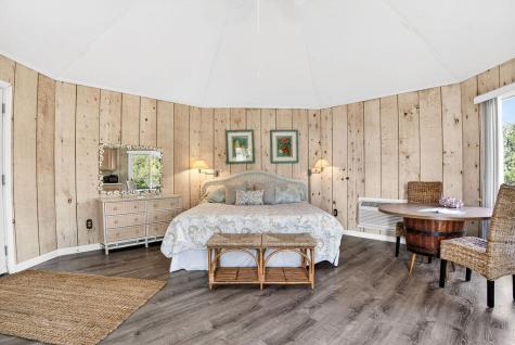 472 Myrtle Avenue Pawleys Island SC 29585