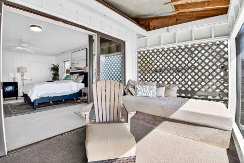 472 Myrtle Avenue Pawleys Island SC 29585