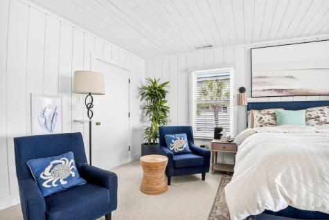 472 Myrtle Avenue Pawleys Island SC 29585