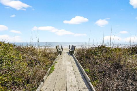 472 Myrtle Avenue Pawleys Island SC 29585