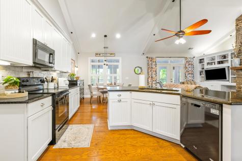 5378 Creek View Lane Hollywood SC 29449
