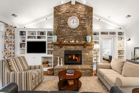 5378 Creek View Lane Hollywood SC 29449