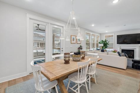 1566 N Lakeshore Drive Mount Pleasant SC 29466