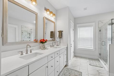 1566 N Lakeshore Drive Mount Pleasant SC 29466