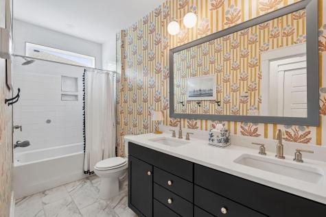 1566 N Lakeshore Drive Mount Pleasant SC 29466