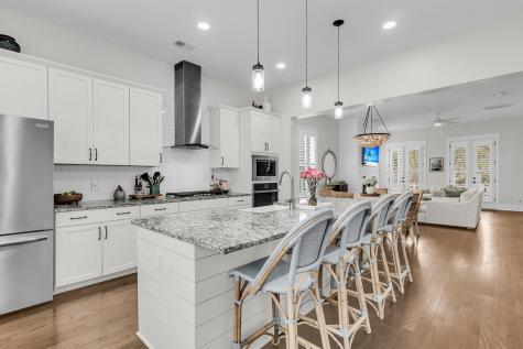 1442 Eutaw Battalion Drive Charleston SC 29412
