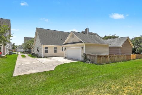 104 Pavilion Street Summerville SC 29483