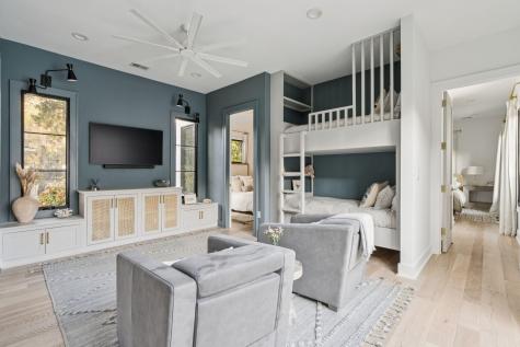 1027 Lakeview Drive Mount Pleasant SC 29464