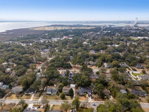 1027 Lakeview Drive Mount Pleasant SC 29464
