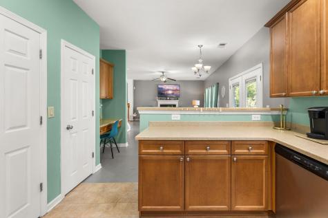 9404 Divot Lane Summerville SC 29485