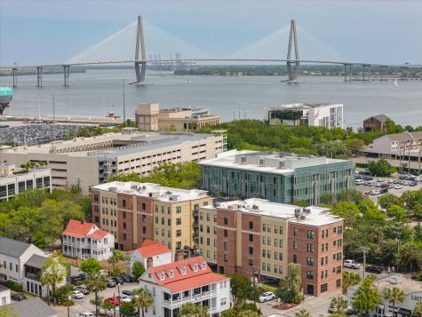 33 Calhoun Street Charleston SC 29401