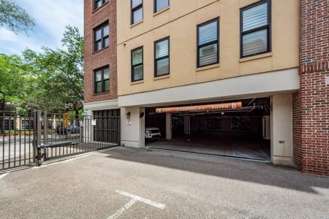 33 Calhoun Street Charleston SC 29401
