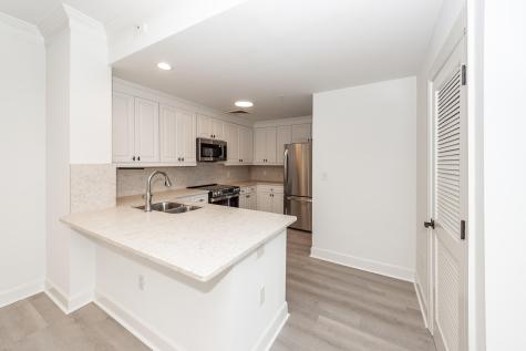 33 Calhoun Street Charleston SC 29401
