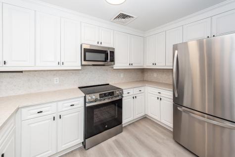 33 Calhoun Street Charleston SC 29401