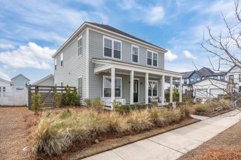 643 Blueway Avenue Summerville SC 29486