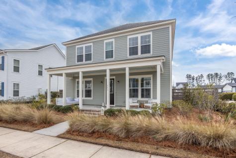 643 Blueway Avenue Summerville SC 29486