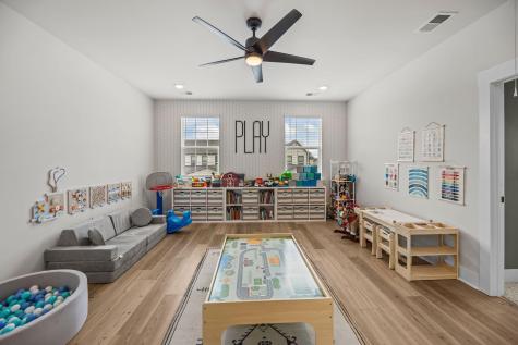 643 Blueway Avenue Summerville SC 29486