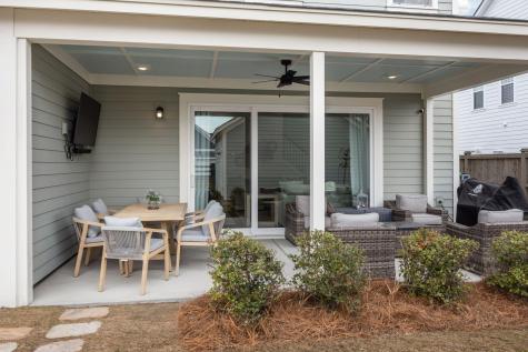 643 Blueway Avenue Summerville SC 29486