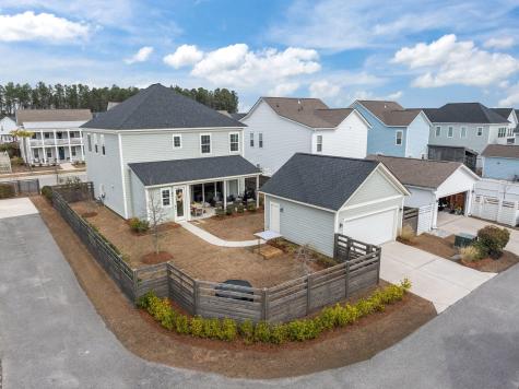 643 Blueway Avenue Summerville SC 29486