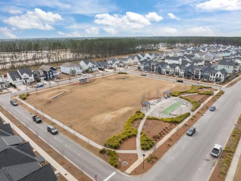 643 Blueway Avenue Summerville SC 29486