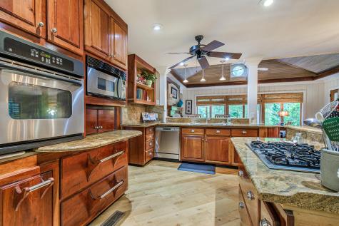 933 Lakeview Drive Mount Pleasant SC 29464