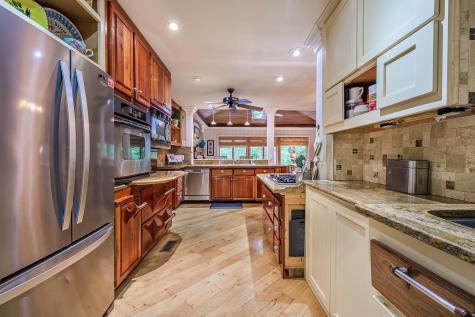 933 Lakeview Drive Mount Pleasant SC 29464