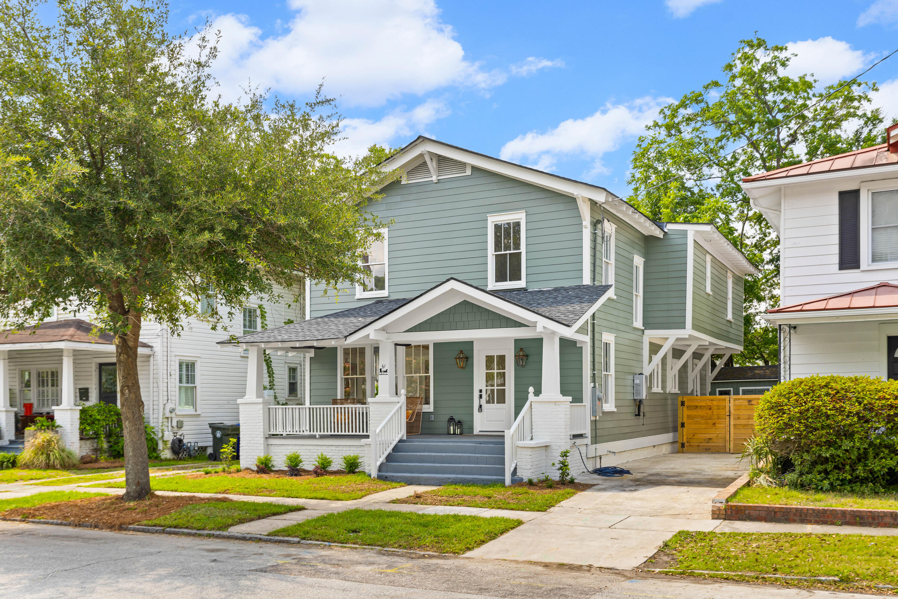 61 Maple Street Charleston SC 29403