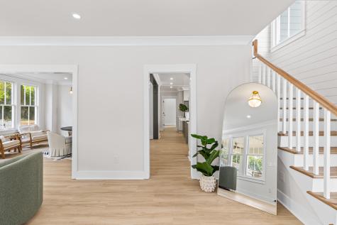 61 Maple Street Charleston SC 29403