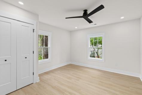 61 Maple Street Charleston SC 29403