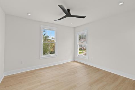 61 Maple Street Charleston SC 29403