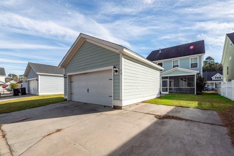76 Crossandra Avenue Summerville SC 29483