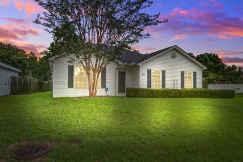 8357 Waltham Road North Charleston SC 29406