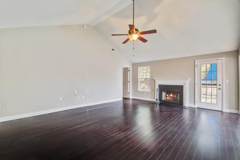 8357 Waltham Road North Charleston SC 29406