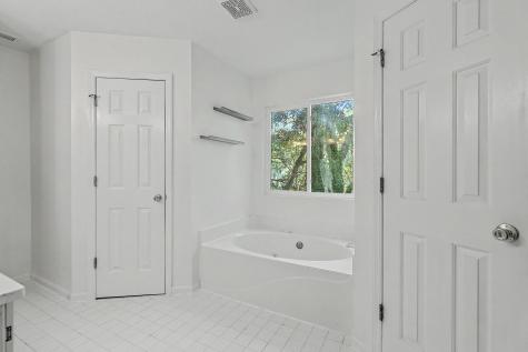 1759 Crystal Lake Drive Charleston SC 29412