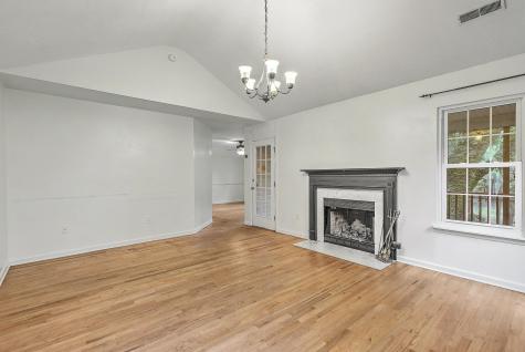 1759 Crystal Lake Drive Charleston SC 29412