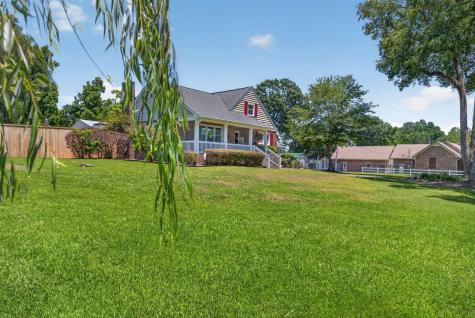 1335 Dennis Boulevard Moncks Corner SC 29461