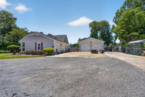 1335 Dennis Boulevard Moncks Corner SC 29461