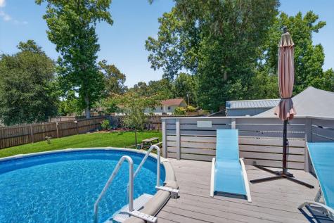 1335 Dennis Boulevard Moncks Corner SC 29461