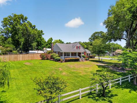 1335 Dennis Boulevard Moncks Corner SC 29461