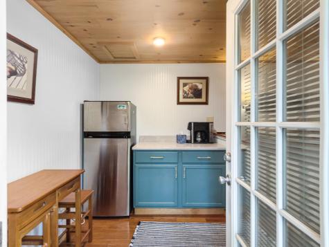 212 E Hudson Avenue Folly Beach SC 29439