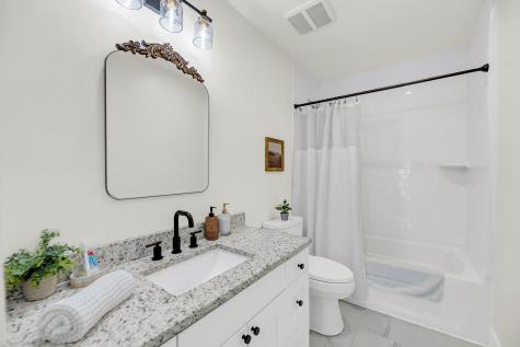 8700 Jenny Lind Street North Charleston SC 29406