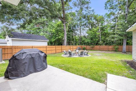 8700 Jenny Lind Street North Charleston SC 29406