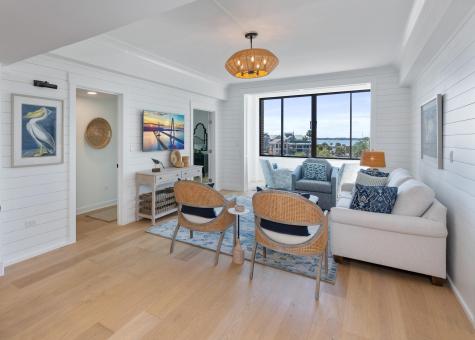 14 Lockwood Drive Charleston SC 29401
