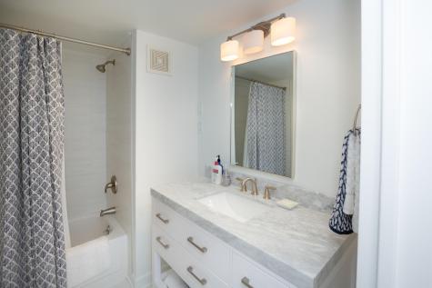 14 Lockwood Drive Charleston SC 29401