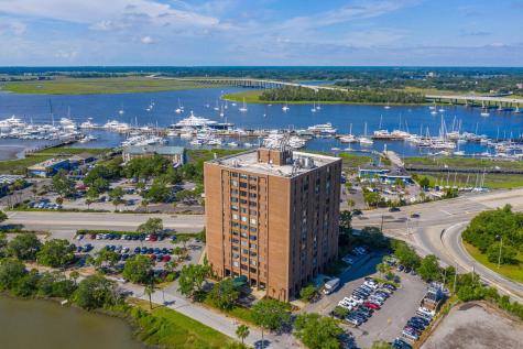 14 Lockwood Drive Charleston SC 29401