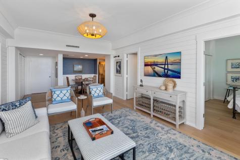 14 Lockwood Drive Charleston SC 29401