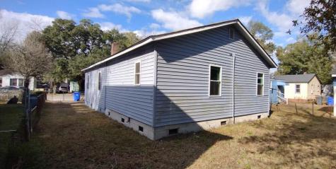 2749 E Surrey Drive North Charleston SC 29405