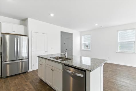 323 Bear Paw Lane Summerville SC 29486