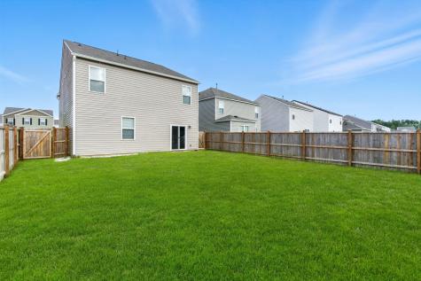 323 Bear Paw Lane Summerville SC 29486