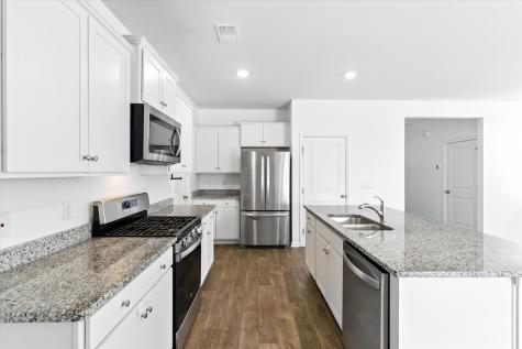323 Bear Paw Lane Summerville SC 29486